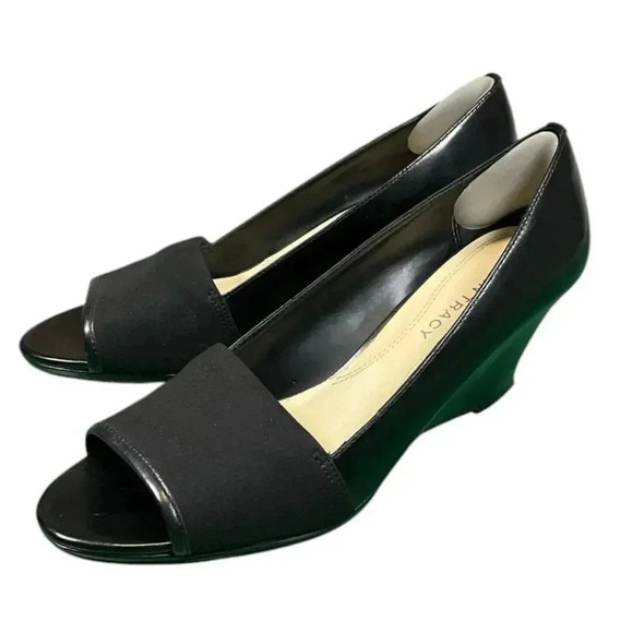 Ellen Tracy Women's Black Leather Slide Wedge Open Toe Heels Rhyme 8.5 Used - Picture 2 of 16